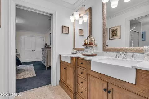 Bath - 8 Ridge Rd, Rumson, NJ 07760 photo 8 of 13