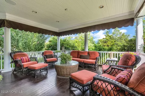 Exterior - 8 Ridge Rd, Rumson, NJ 07760 photo 4 of 12