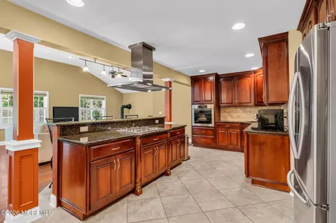 Kitchen - 2 York Cir, Jackson, NJ 08527 photo 7 of 7
