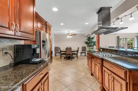 Kitchen - 2 York Cir, Jackson, NJ 08527 photo 3 of 7