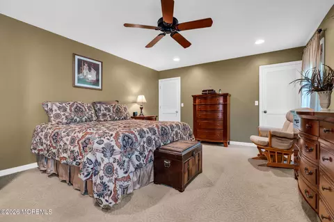 Bedroom - 2 York Cir, Jackson, NJ 08527 photo 4 of 8