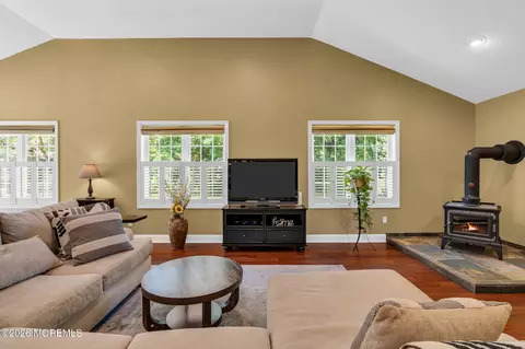Other - 2 York Cir, Jackson, NJ 08527 photo 3 of 19