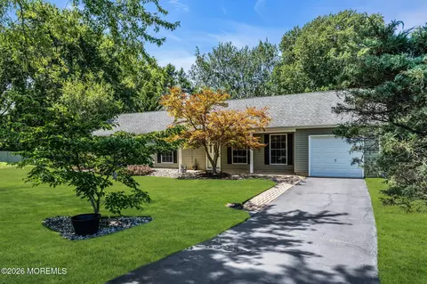 Other - 2 York Cir, Jackson, NJ 08527 photo 2 of 19