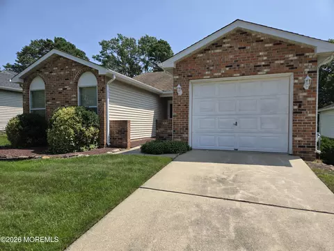 1941 Quimby Ct, Toms River, NJ 08755