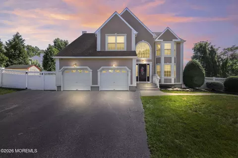 7 Boyd Rd, Hazlet, NJ 07730