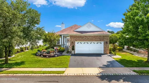 45 Verona Dr, Manchester, NJ 08759