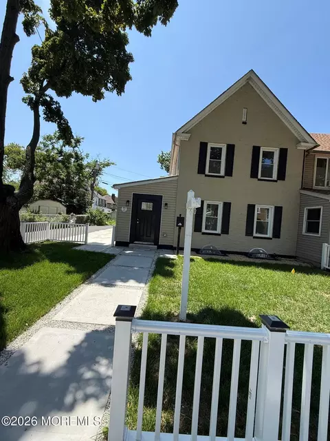 303 Paris Ave, Brooklawn, NJ 08030