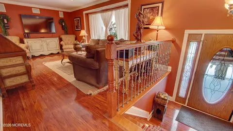 Entry Way - 5 Bugle Ct, Howell, NJ 07731 photo 3 of 5