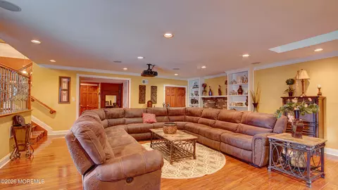 Living - 5 Bugle Ct, Howell, NJ 07731 photo 3 of 6
