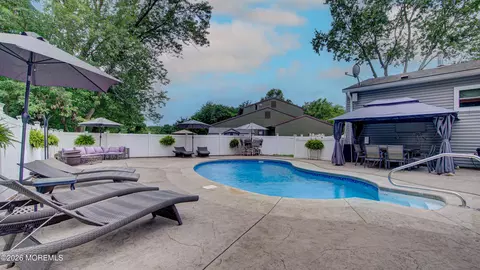 Exterior - 5 Bugle Ct, Howell, NJ 07731 photo 4 of 7