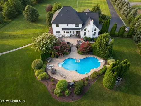 Exterior - 73 Paulson Rd, Wrightstown, NJ 08562 photo 2 of 6