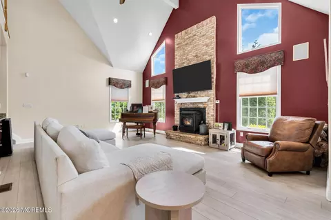 Living - 73 Paulson Rd, Wrightstown, NJ 08562 photo 1 of 1