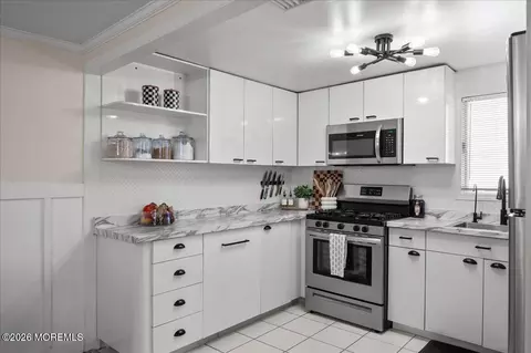 Kitchen - 509 Nautilus Blvd, Forked River, NJ 08731 photo 1 of 2