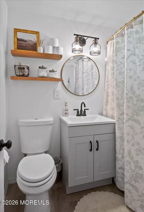 Bath - 509 Nautilus Blvd, Forked River, NJ 08731 photo 1 of 2