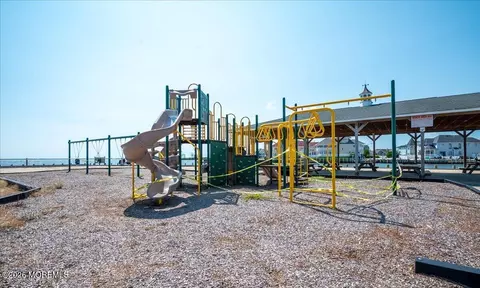 Exterior - 509 Nautilus Blvd, Forked River, NJ 08731 photo 5 of 5