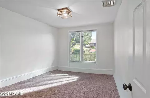 Bedroom - 509 Nautilus Blvd, Forked River, NJ 08731 photo 3 of 5