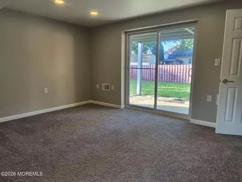 Living - 436 Leanora St, Brick, NJ 08723 photo 2 of 2