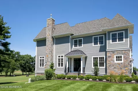 114 Eagle Way, Eatontown, NJ 07724