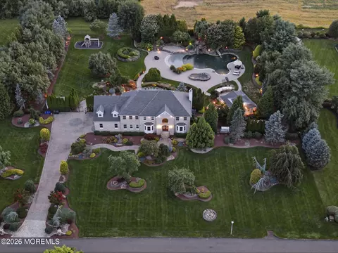 7 Ephraim Rd, Millstone, NJ 08510