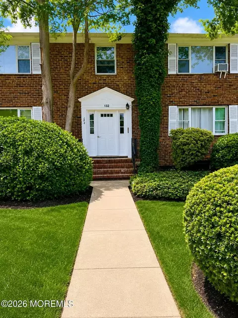132 South St #132C, Red Bank, NJ 07701