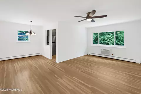 300 South St #B, Eatontown, NJ 07724