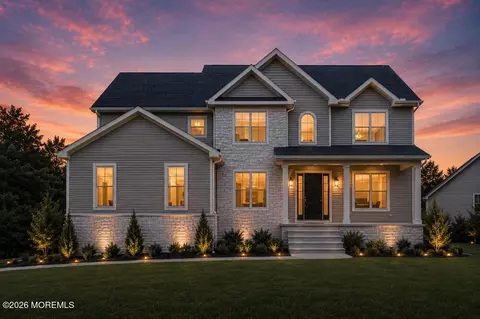 9 Cristina Ct, Matawan, NJ 07747