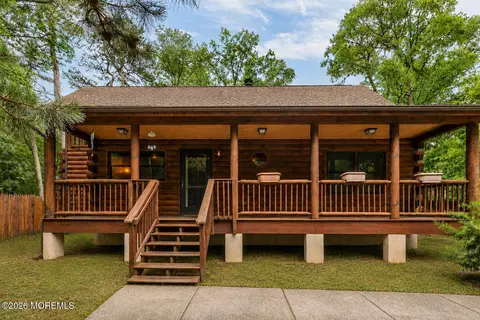 42 Chandler St, Browns Mills, NJ 08015