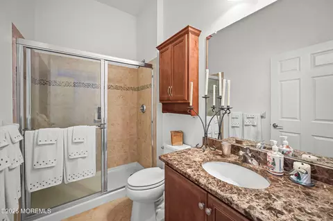 Bath - 9 Arborridge Dr, Forked River, NJ 08731 photo 4 of 5
