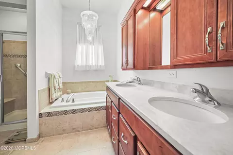 Bath - 9 Arborridge Dr, Forked River, NJ 08731 photo 1 of 5