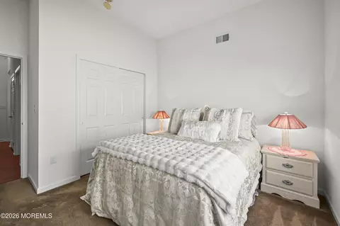 Bedroom - 9 Arborridge Dr, Forked River, NJ 08731 photo 2 of 5