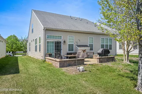 Exterior - 9 Arborridge Dr, Forked River, NJ 08731 photo 4 of 11