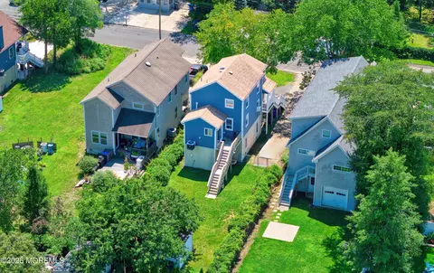 807 Mckinley Ave, Toms River, NJ 08753