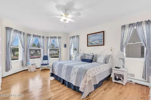 Bedroom - 77 Tiller Dr, Waretown, NJ 08758 photo 9 of 9