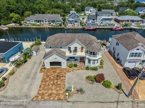 View/Area - 77 Tiller Dr, Waretown, NJ 08758 photo 1 of 46