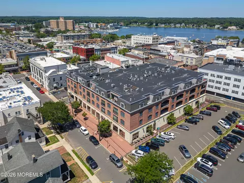 23 Wallace St #406, Red Bank, NJ 07701