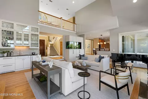 Living - 7 Harbor Dr, Rumson, NJ 07760 photo 3 of 4