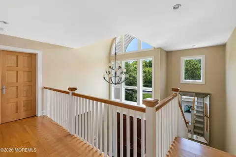 Entry Way - 7 Harbor Dr, Rumson, NJ 07760 photo 5 of 5