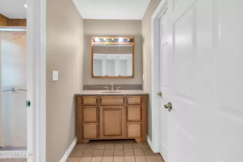Bath - 3 Hedgewood Rd, Howell, NJ 07731 photo 3 of 6