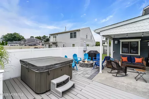 Exterior - 3 Hedgewood Rd, Howell, NJ 07731 photo 2 of 7