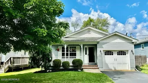 552 Bash Rd, Toms River, NJ 08753