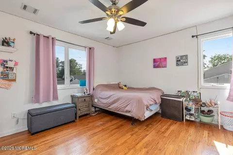 Bedroom - 39 Appleton Dr, Hazlet, NJ 07730 photo 5 of 6