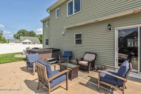 Exterior - 39 Appleton Dr, Hazlet, NJ 07730 photo 1 of 10