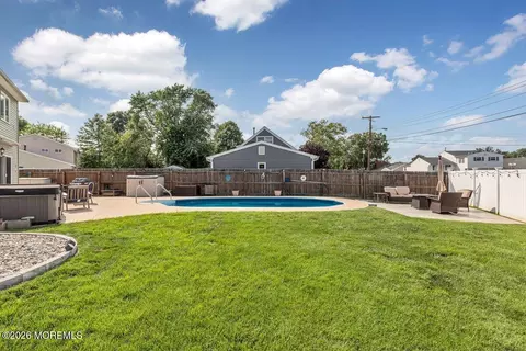Exterior - 39 Appleton Dr, Hazlet, NJ 07730 photo 6 of 10