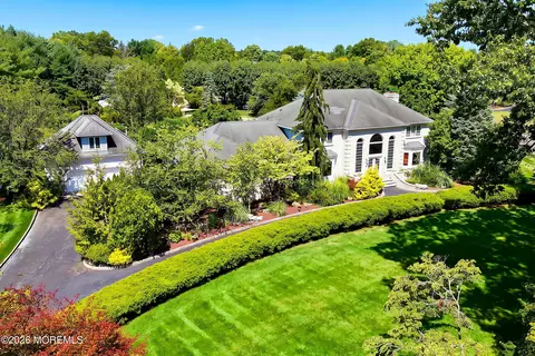 5 Lucas Ln, Millstone, NJ 08510