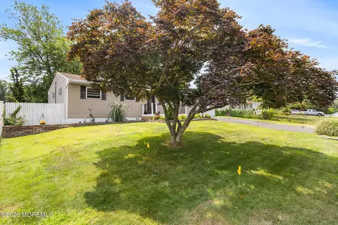 25 Mallard Rd, Bayville, NJ 08721 photo 2