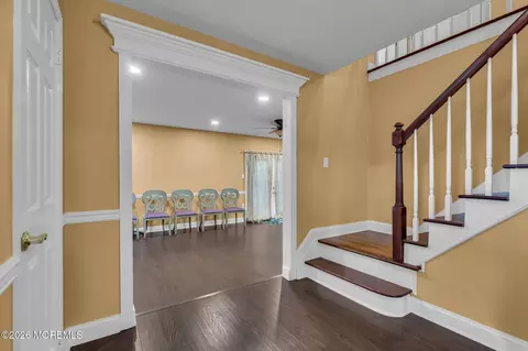 Entry Way - 250 Bartley Rd, Jackson, NJ 08527 photo 3 of 5
