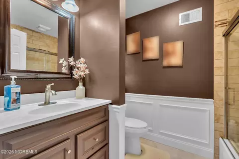 Bath - 250 Bartley Rd, Jackson, NJ 08527 photo 5 of 5