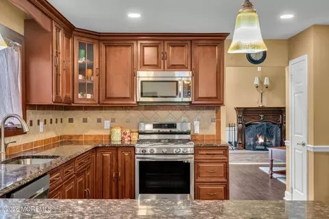 Kitchen - 250 Bartley Rd, Jackson, NJ 08527 photo 3 of 7