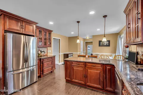 Kitchen - 250 Bartley Rd, Jackson, NJ 08527 photo 6 of 7