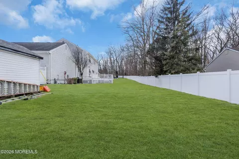 Exterior - 250 Bartley Rd, Jackson, NJ 08527 photo 17 of 27
